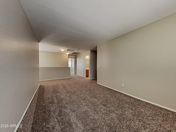 1083 Desert Basin Dr, San Tan Valley, AZ 85143