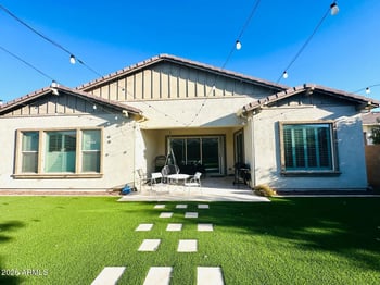 1083 Holland Park Dr, Gilbert, AZ 85297