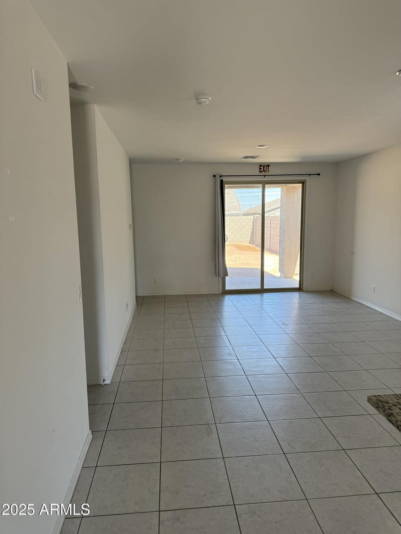 10830 Marguerite Ave, Tolleson, AZ 85353