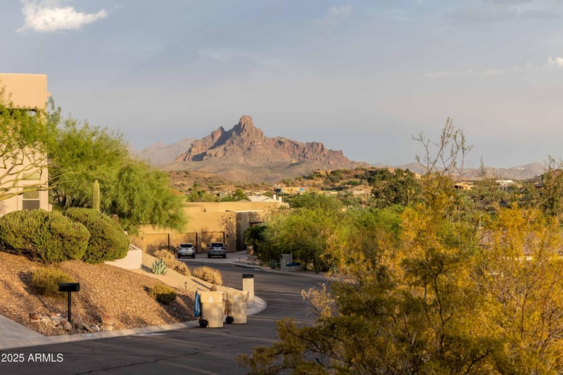 10830 Buffalo Dr #6, Fountain Hills, AZ 85268