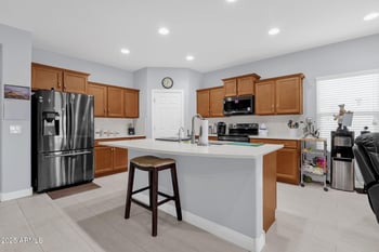 10830 Topaz Ave, Mesa, AZ 85212