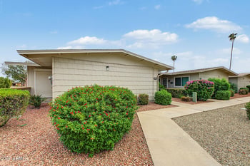 10831 W Santa Fe Dr, Sun City, AZ 85351