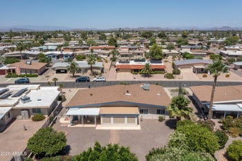 10833 Acacia Dr, Sun City, AZ 85373