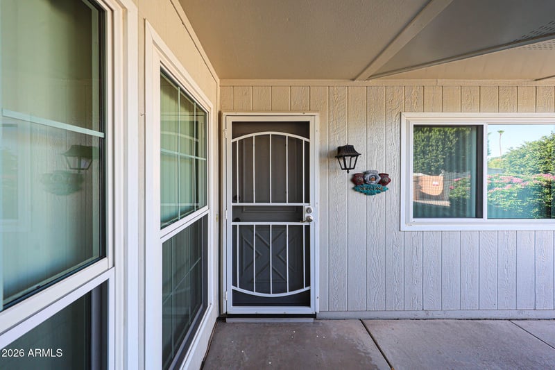 10833 W Santa Fe Dr, Sun City, AZ 85351