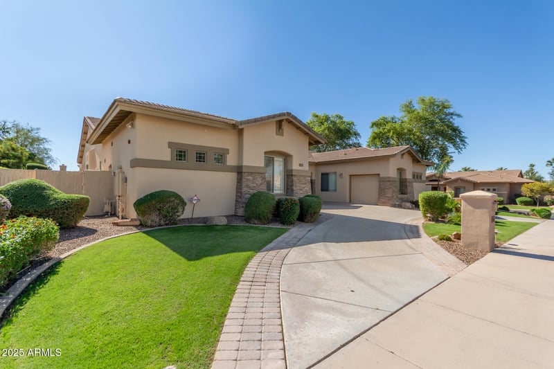 10835 Cannon Dr, Scottsdale, AZ 85259
