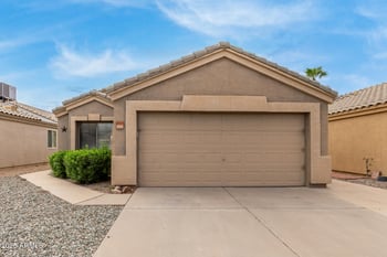 10835 Clovis Ave, Mesa, AZ 85208