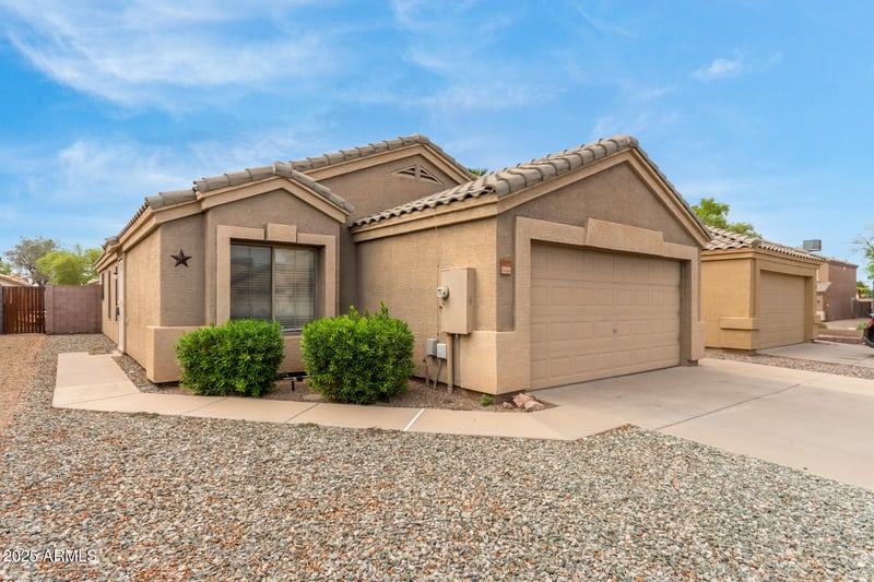 10835 Clovis Ave, Mesa, AZ 85208