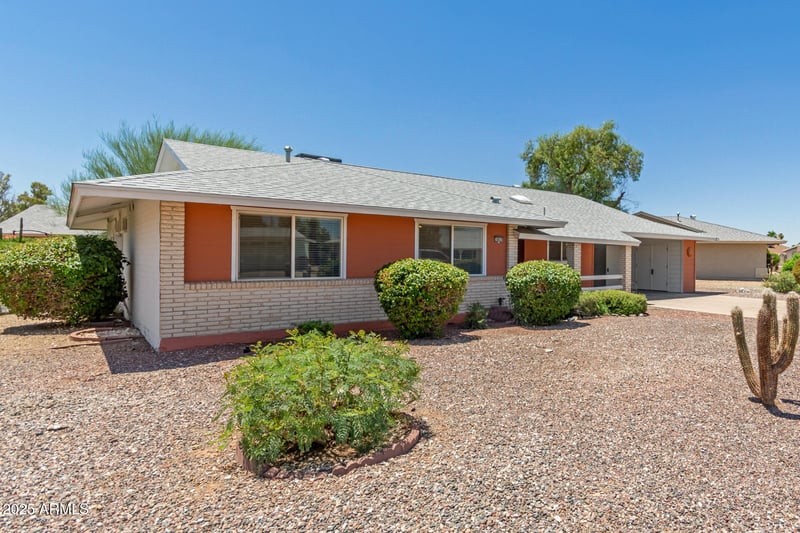 10835 Deanne Dr, Sun City, AZ 85351