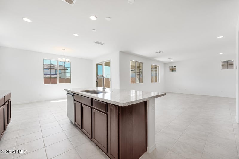 10835 Tillman Ave, Mesa, AZ 85212