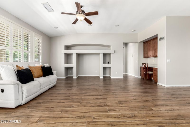 10835 W Utopia Rd, Peoria, AZ 85373