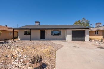 10836 114th Ave, Youngtown, AZ 85363