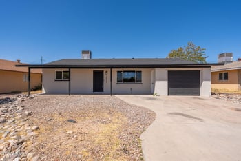 10836 114th Ave, Youngtown, AZ 85363
