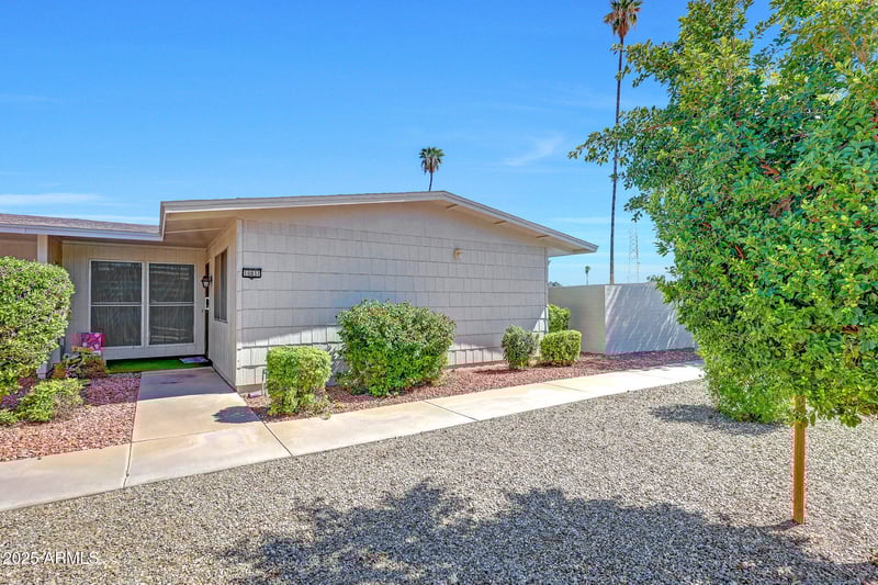10837 Santa Fe Dr, Sun City, AZ 85351