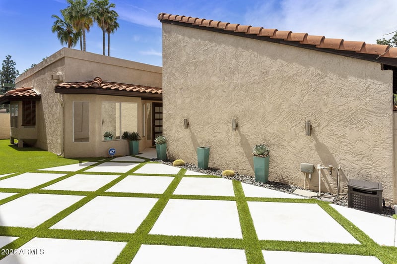 10837 Yucca St, Scottsdale, AZ 85259