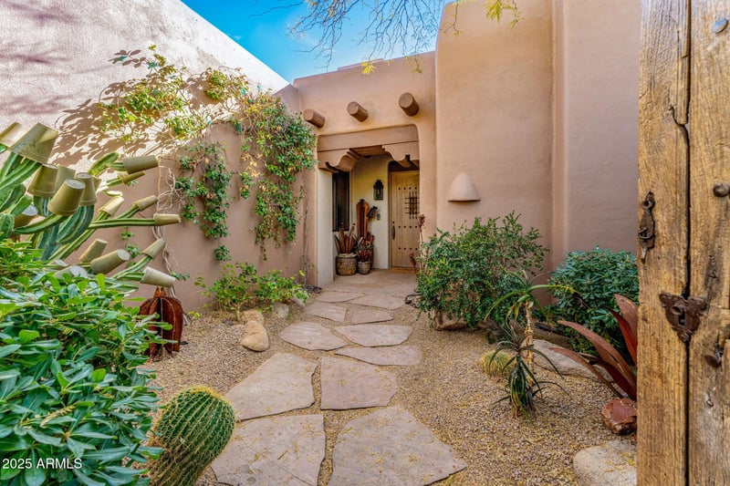 1084 Boulder Dr, Carefree, AZ 85377