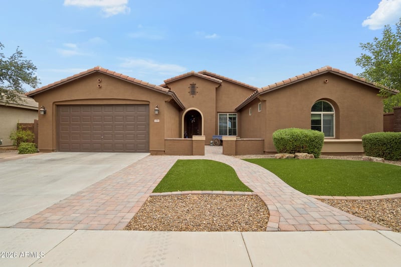 1084 W Fever Tree Ave, Queen Creek, AZ 85140