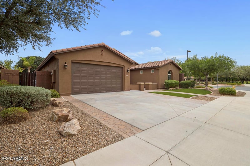 1084 W Fever Tree Ave, Queen Creek, AZ 85140