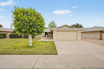 10840 Caron Dr, Sun City, AZ 85351