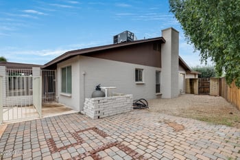 10841 39th Dr, Phoenix, AZ 85029