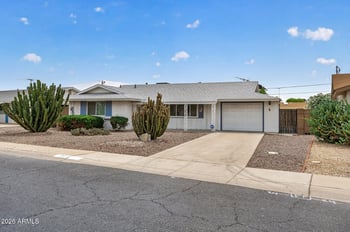 10841 Connecticut Ave, Sun City, AZ 85351