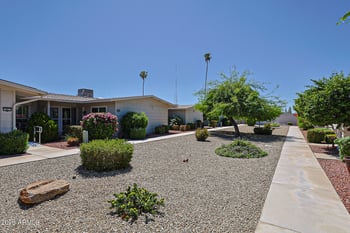 10841 W Santa Fe Dr, Sun City, AZ 85351