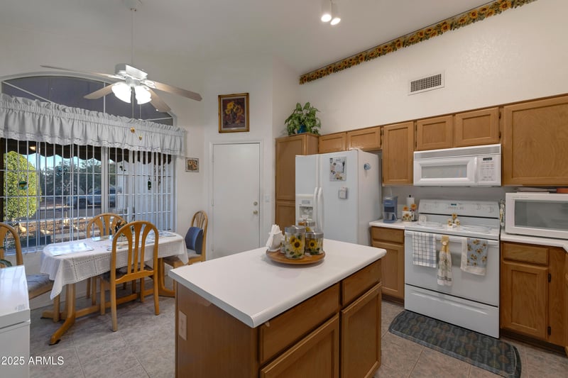 10842 Beaubien Dr, Peoria, AZ 85373