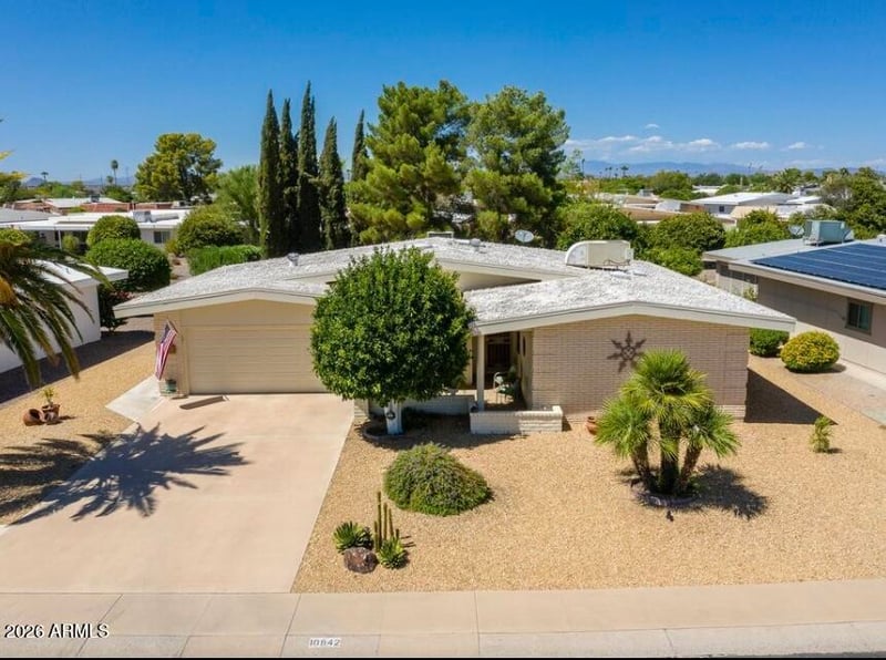 10842 Sequoia Dr, Sun City, AZ 85373