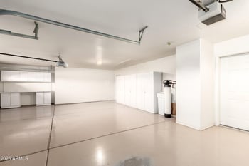 10843 Kilarea Ave, Mesa, AZ 85209