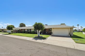 10845 Hatcher Rd, Sun City, AZ 85351