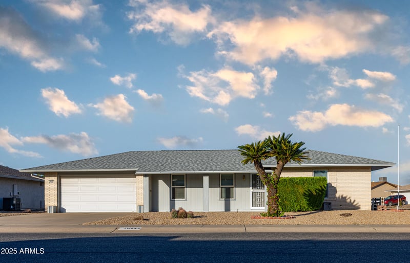 10845 Pineaire Dr, Sun City, AZ 85351