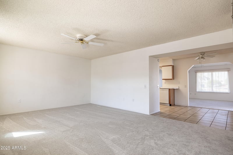 10845 Pineaire Dr, Sun City, AZ 85351