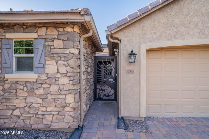 10846 E Quartet Ave, Mesa, AZ 85212