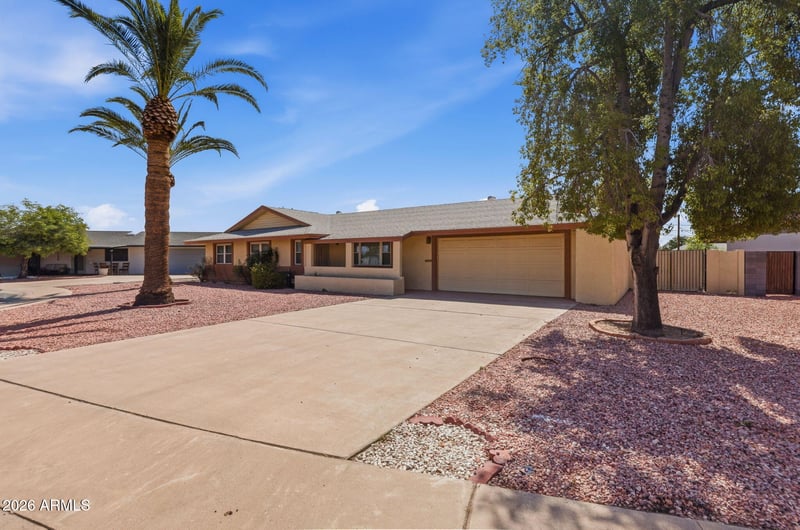 10847 108th Dr, Sun City, AZ 85351