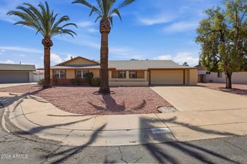 10847 108th Dr, Sun City, AZ 85351