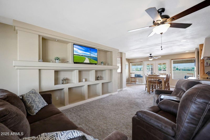 10848 Crosby Dr, Sun City, AZ 85351