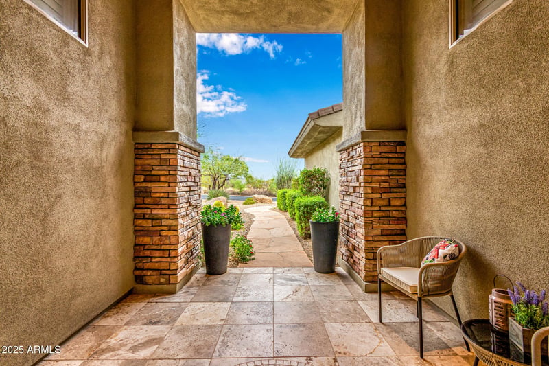 10848 E Meadowhill Dr, Scottsdale, AZ 85255