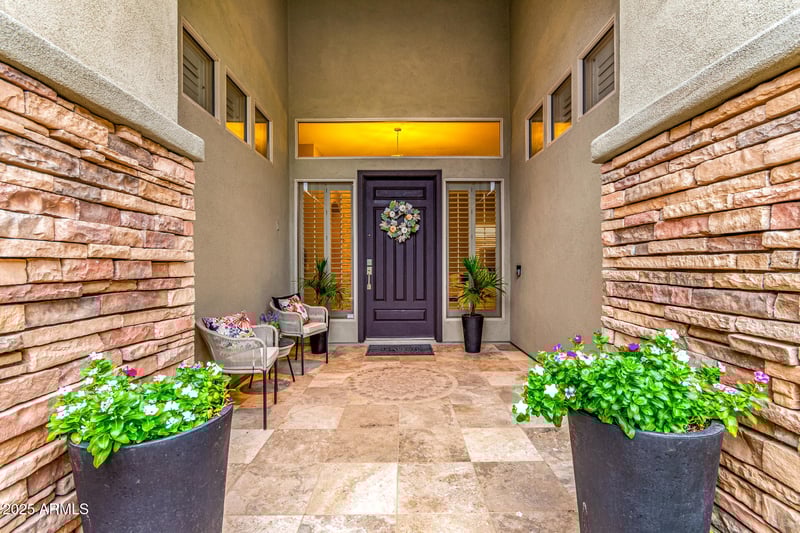 10848 Meadowhill Dr, Scottsdale, AZ 85255