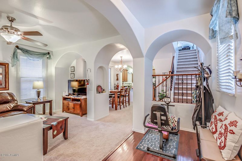1085 S Nancy Ln, Gilbert, AZ 85296