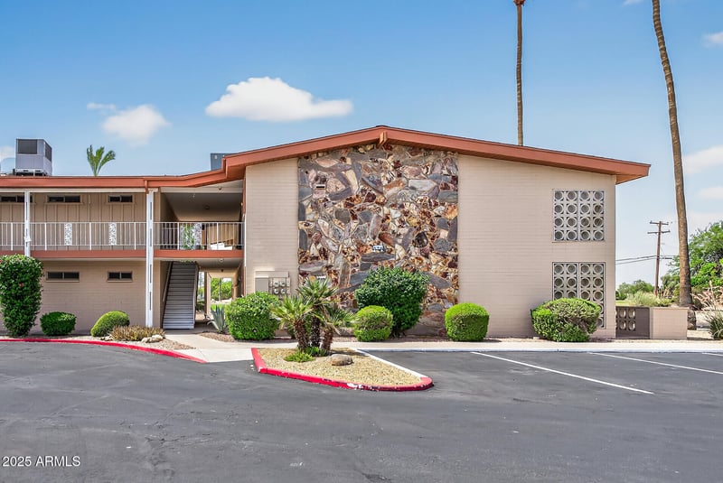 10851 Fairway Ct, Sun City, AZ 85351