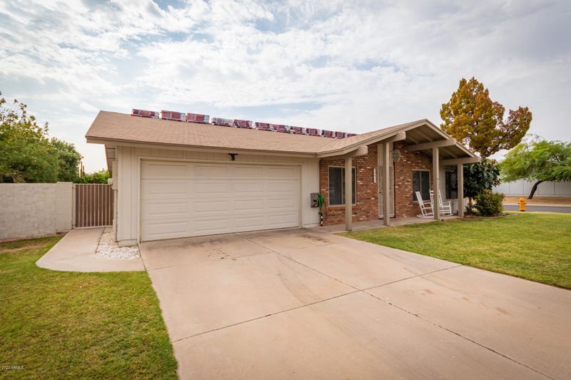 10851 S Bannock St, Phoenix, AZ 85044