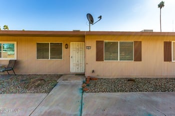 10851 Santa Fe Dr, Sun City, AZ 85351