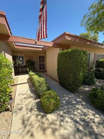 10852 Emerald Dr, Sun City, AZ 85351