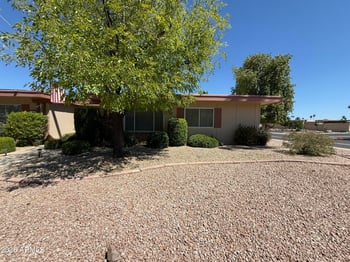 10852 Emerald Dr, Sun City, AZ 85351