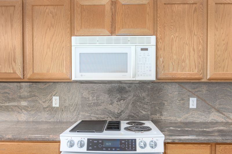 10852 W Utopia Rd, Sun City, AZ 85373