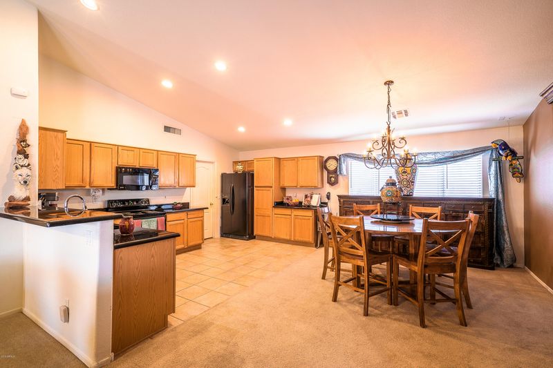 10853 E Wier Ave, Mesa, AZ 85208