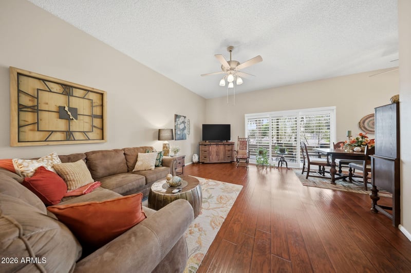 10853 Kaibab Dr, Sun City, AZ 85373