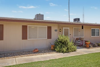 10853 Santa Fe Dr, Sun City, AZ 85351
