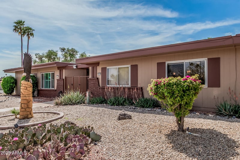 10855 Buccaneer Dr, Sun City, AZ 85351
