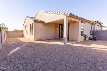 10855 Taylor St, Avondale, AZ 85323