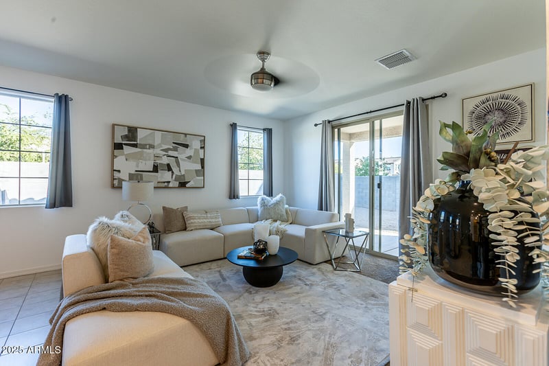 10855 Taylor St, Avondale, AZ 85323